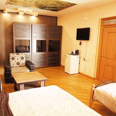 Art Hotel Erivan Exterior foto